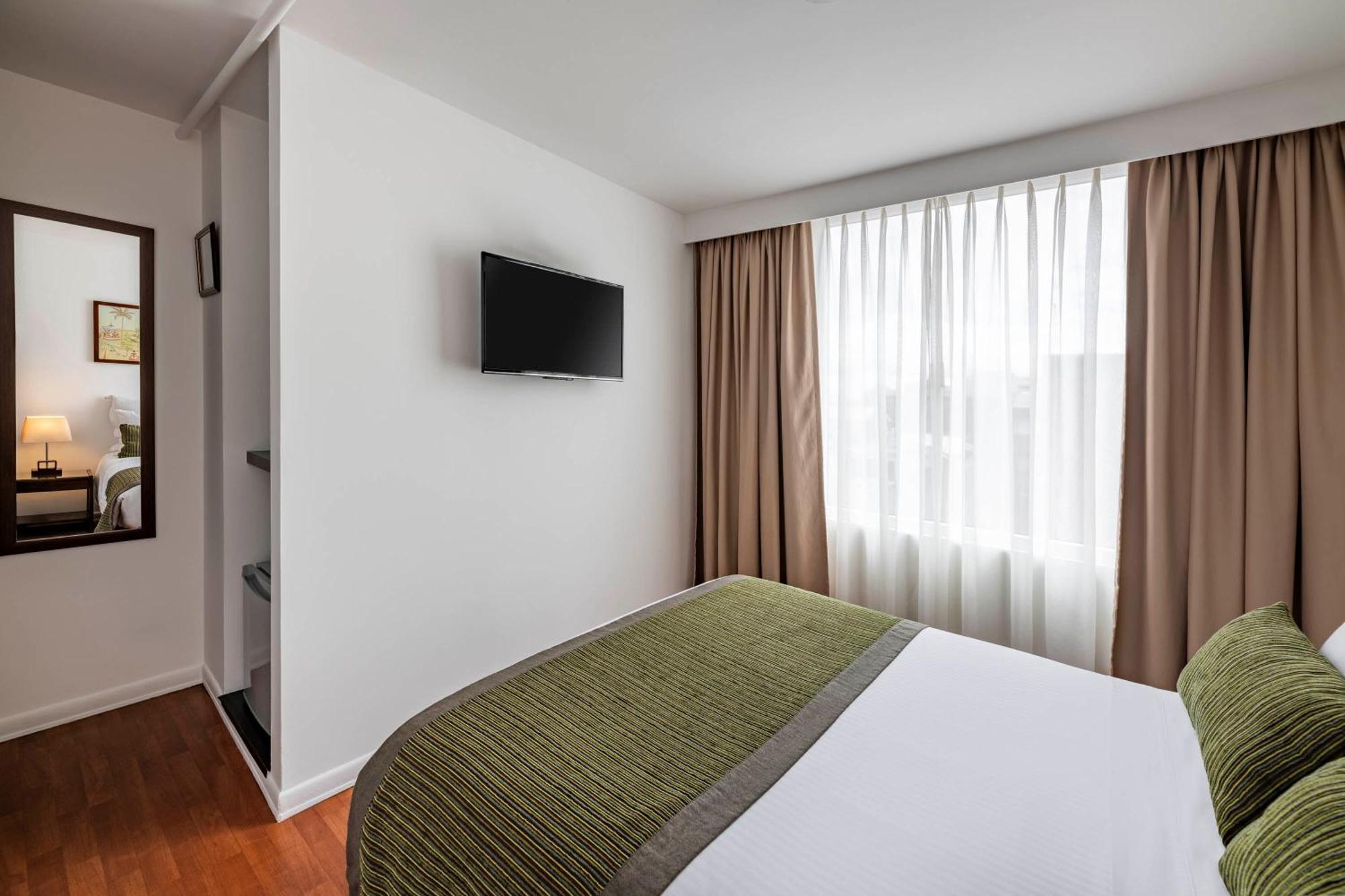 Hotel Vilar America Bogota Kamer foto